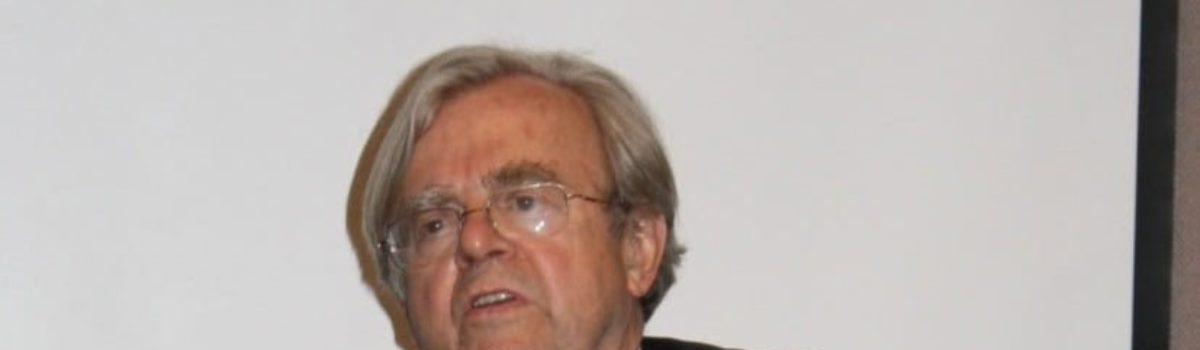 Ο σπουδαίος ιστορικός Richard Clogg στις Εκδόσεις Παπαδόπουλος